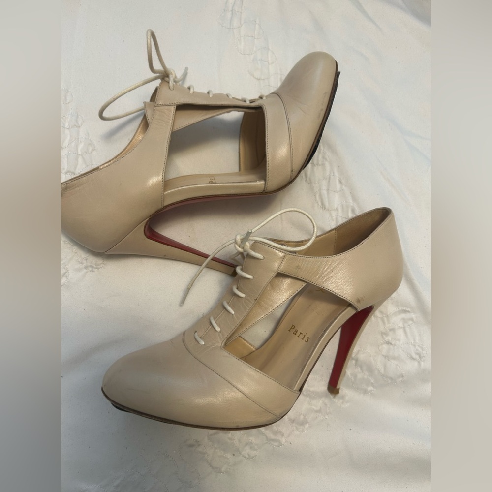 Louboutins, vintage style size 37.5